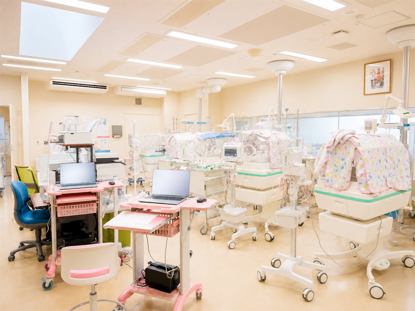 NICU(新生児集中治療室)